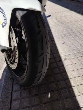 Honda CBR 600RR Blanca