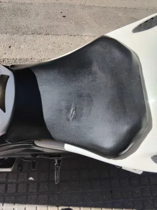 Honda CBR 600RR Blanca