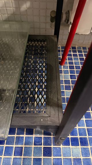 Estantería Metálica y Madera