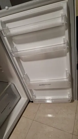 Nevera Daewoo blanca