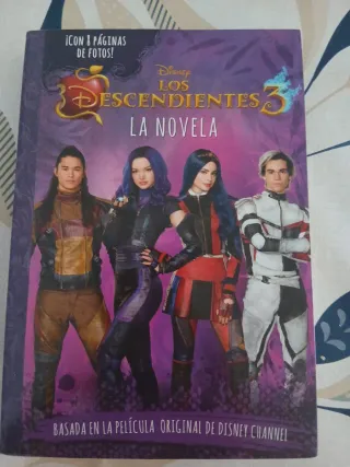 Los Descendientes 3. La novela: Narrativa