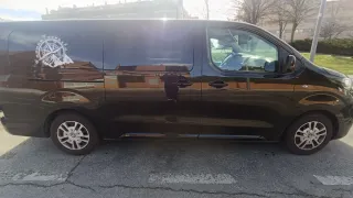 Peugeot Traveller 2020