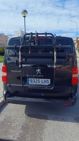 Peugeot Traveller 2020