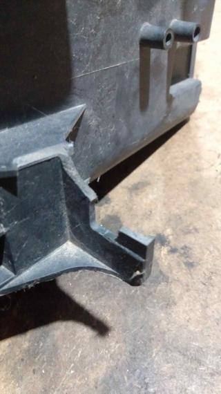 FARO IZQUIERDO VOLKSWAGEN CRAFTER CAJA CERRADA Ca