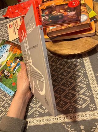 El zapatero y los duendes (Caballo alado clásic...