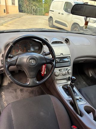 Toyota Celica 2000