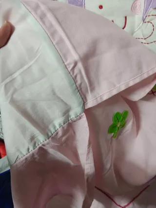 Edredones para cuna de 120x50cm de niña.