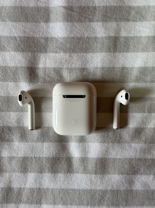 iPhone 13 128GB Azul Medianoche + AirPods 1ª Gen