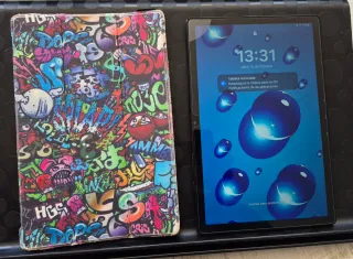 Tablet Samsung Tab A8 de color negro. impecable.