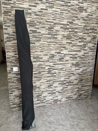Toldo separador de ambientes marrón