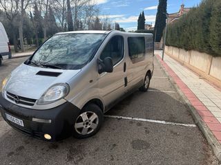 Opel Vivaro 2004