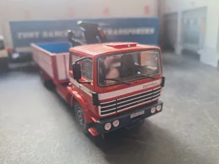Camión Renault berliet 1:43