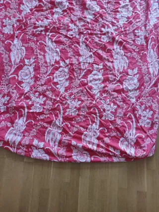 Funda antigua de colchón de lana ,floral .