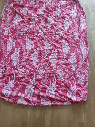 Funda antigua de colchón de lana ,floral .