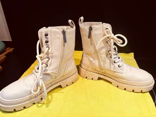 Botines Refresh Beige