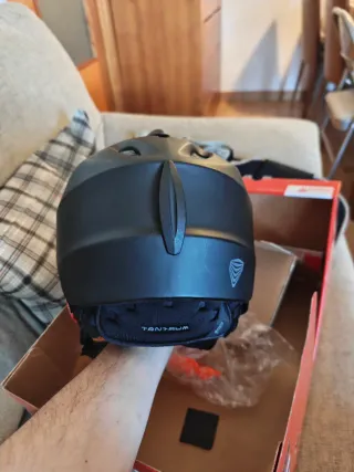 Casco Ski/Snow RED Tantrum Talla L