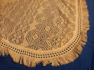 Colcha ganchillo vintage beige