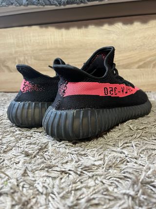 Adidas Yeezy Boost 350 V2 Core Black Red
