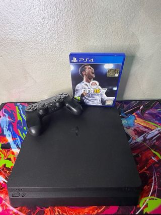 PlayStation 4 Slim 500GB Nera