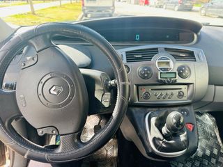 Renault Scenic 2005 1.5 Dci