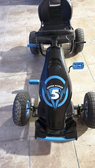Kart a pedales casi nuevo