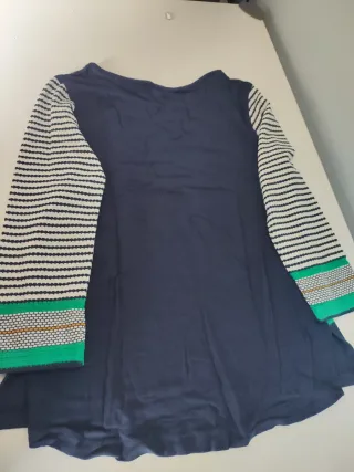 Jersey rayas azul y blanco Talla M.