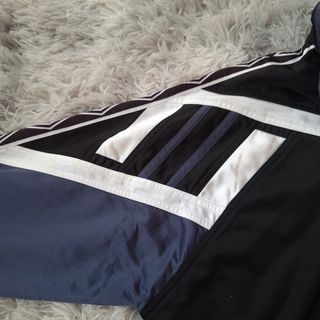 Giubbotto sportivo Umbro vintage anni '90 con maniche con nastro nero