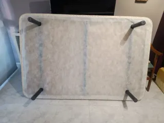 Base tapizada para colchón