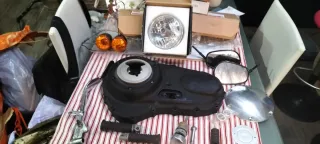 Repuestos de moto varios,original Harley iron 883