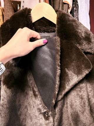 Chaquetón pelo Zara marrón chocolate