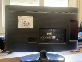 Televisor Samsung UE22ES5000W Negro