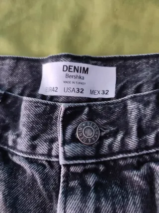 Pantalones vaqueros cortos hombre