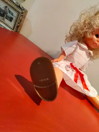 Nancy años 90 Muñeca Rubia, pelo rizado.