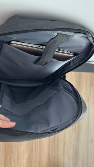 Mochila urbana antirrobo impermeable