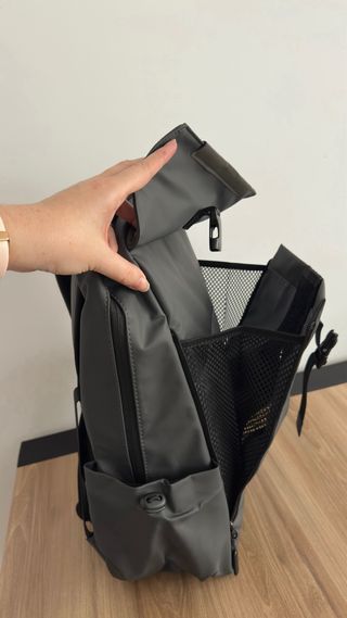 Mochila urbana antirrobo impermeable