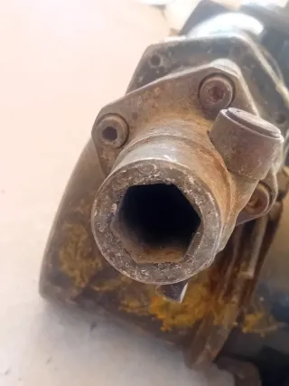 Martillo demoledor eléctrico 1050w