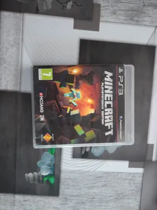 Gran Turismo 5 y Minecraft PS3
