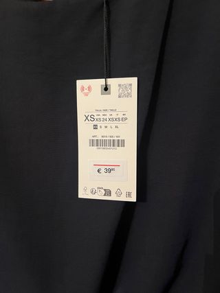 Vestido Zara azul marino midi manga caída