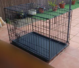 Jaula para mascota negra