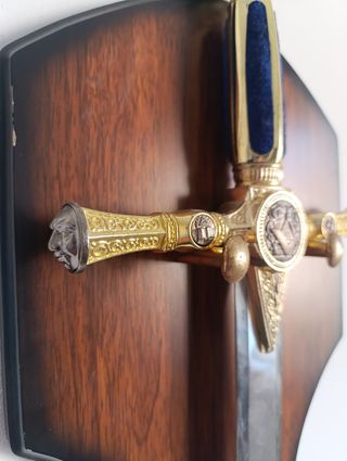 Espada de iniciación masónica