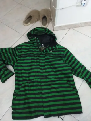 Giubbotto uomo DC nero e verde a righe