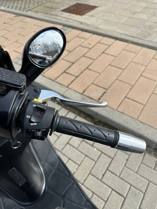 Kymco Grand Dink 125