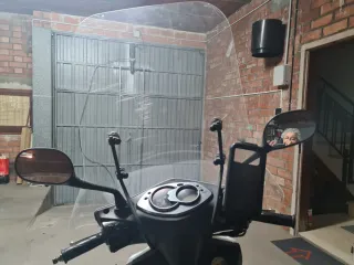 Yamaha Cygnus X Scooter 125cc