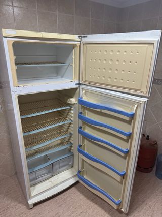 Frigorífico blanco Indesit