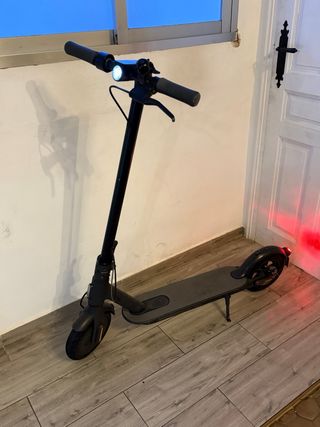 Patinete Eléctrico Negro