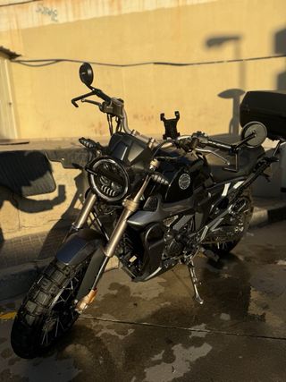 Zontes 125g Negra/Gris Manual