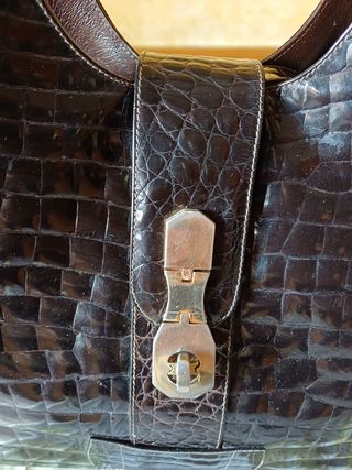 Borsa artigianale effetto coccodrillo