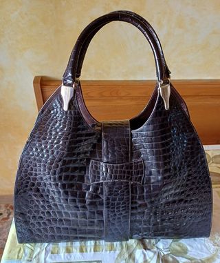 Borsa artigianale effetto coccodrillo