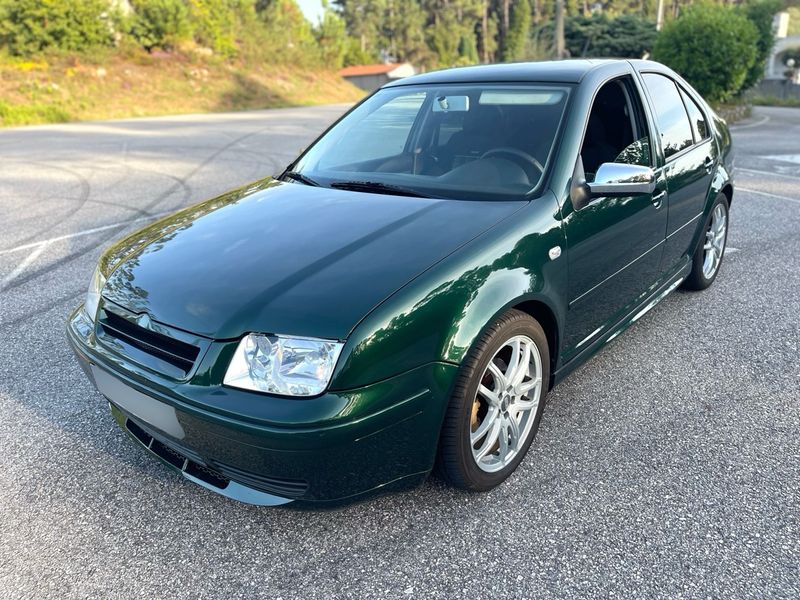 Volkswagen Bora 2001 - foto 1