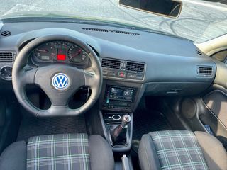 Volkswagen Bora 2001